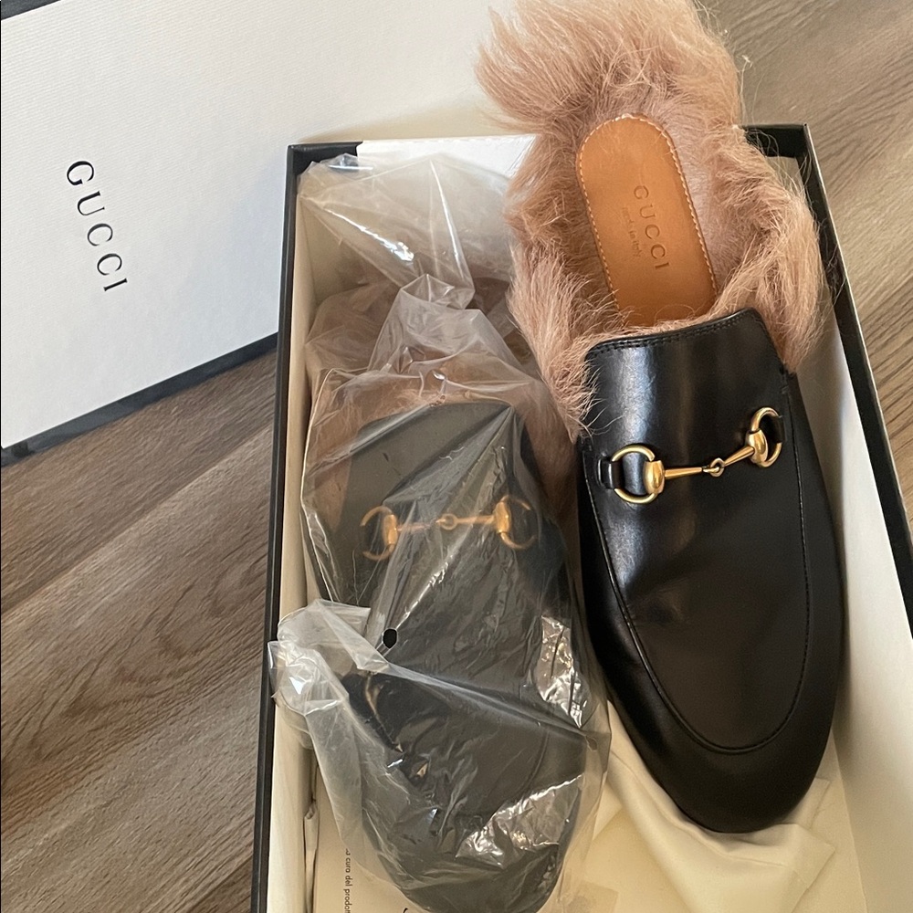 Gucci Princetown Black Leather Mules with Fur Trim  Women's Size 40